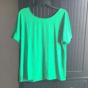New york and co green tee size xl